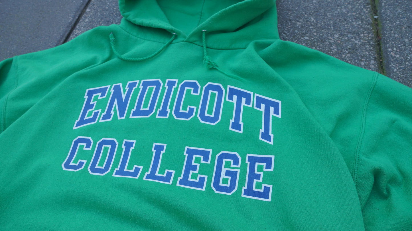 Endicott College (XXL)